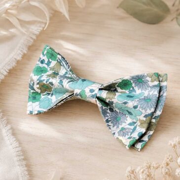 Noeud papillon pour homme Liberty poppy and daisy vert feuillage mariage, made in France, fabriqué en Occitanie
