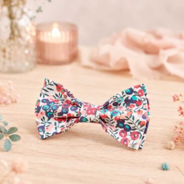 Noeud papillon pour homme Liberty wiltshire grenat, rouge et bleu, mariage, made in France, fabriqué en Occitanie