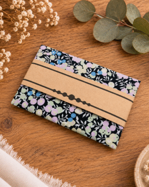 pochette costume homme mariage cérémonie, made in France en Liberty of London wiltshire bleu mauve