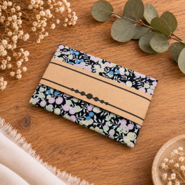pochette costume homme mariage cérémonie, made in France en Liberty of London wiltshire bleu mauve