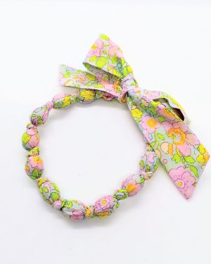 Collier boule en Liberty Betsy Béryl rose