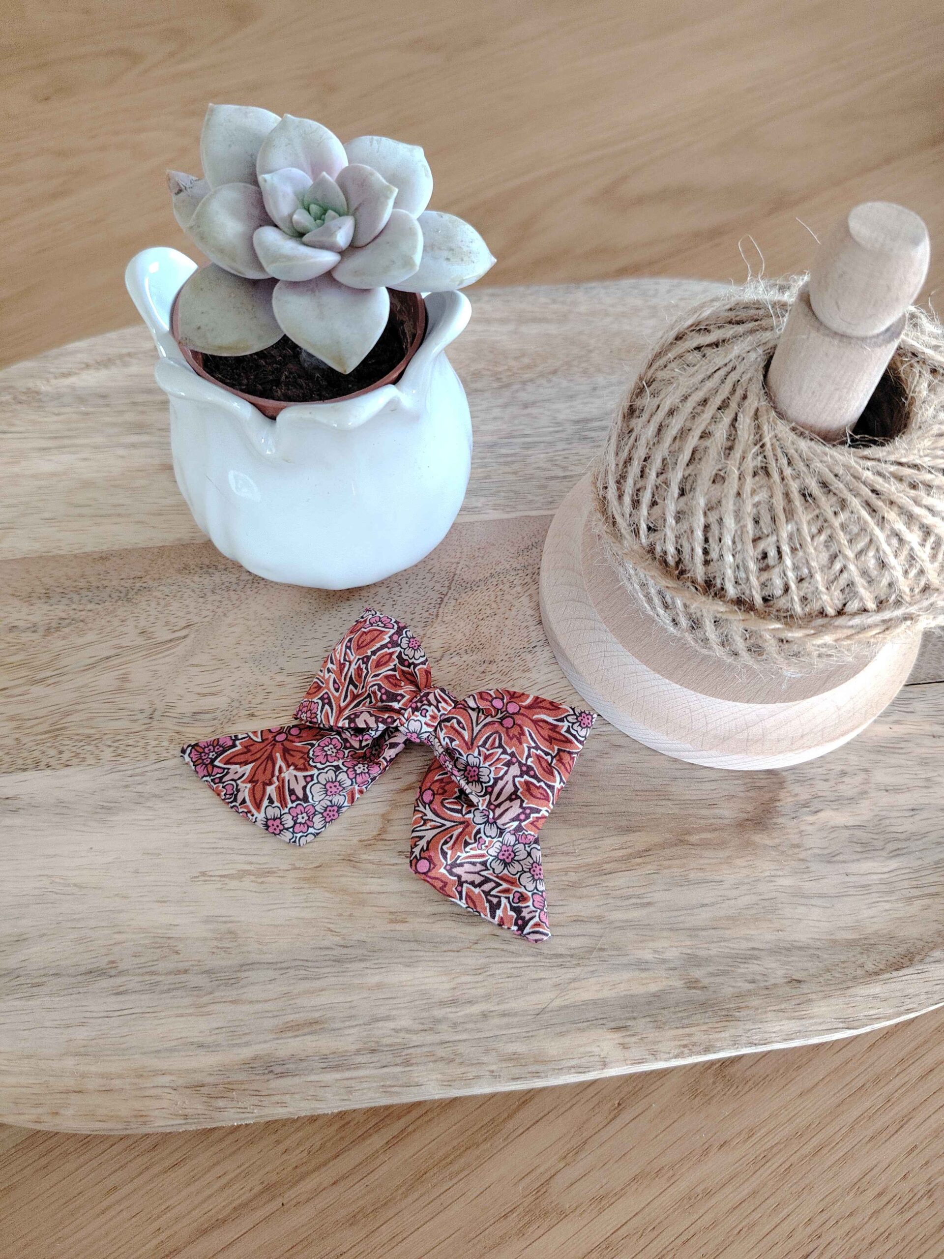mademoiselle-pap-et-cie-barrettes-accessoires-cheveux-mariage-enfant-liberty-of-london-aubrey-forest-grenat (29)