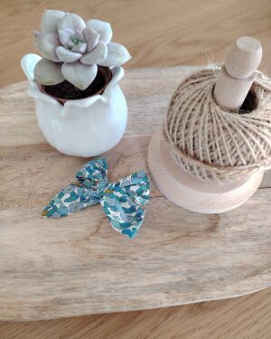 Barrette modèle "luxe" en Liberty Betsy Berry Bleu Denim