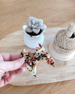 Barrette "luxe" en Liberty Classic Meadow Chocolate