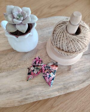 Barrette "luxe" en Liberty Curios Land