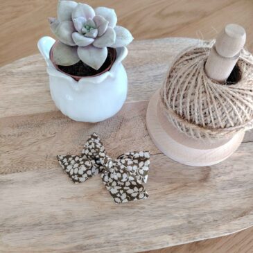 Barrette « luxe » en Liberty Glenjade Pimprenelle