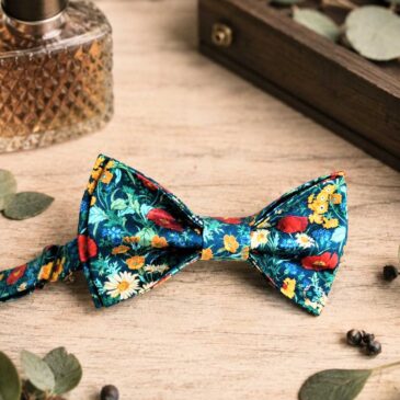 Noeud papillon pour homme Liberty Florence May Midnight mariage, bleu rouge jaune,made in France, , fabriqué en Occitanie