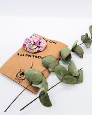 Boutonnière en Liberty Betsy Cuberton