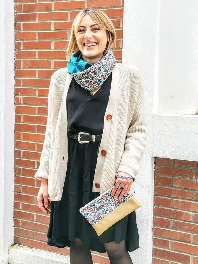 Mademoiselle-pap-et-cie-duo-creatices-snood-pochette-a-main-liberty-sweet-may-forest- (2)