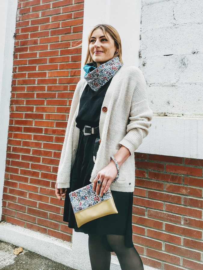 Mademoiselle-pap-et-cie-duo-creatices-snood-pochette-a-main-liberty-sweet-may-forest- (5)