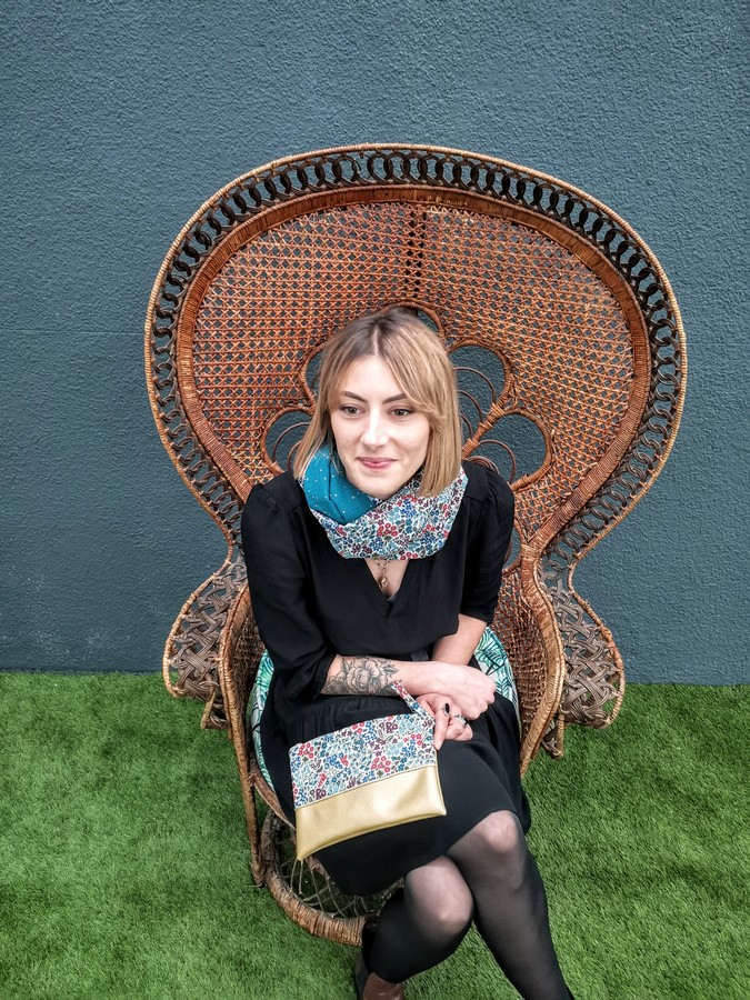 Mademoiselle-pap-et-cie-duo-creatices-snood-pochette-a-main-liberty-sweet-may-forest (5)