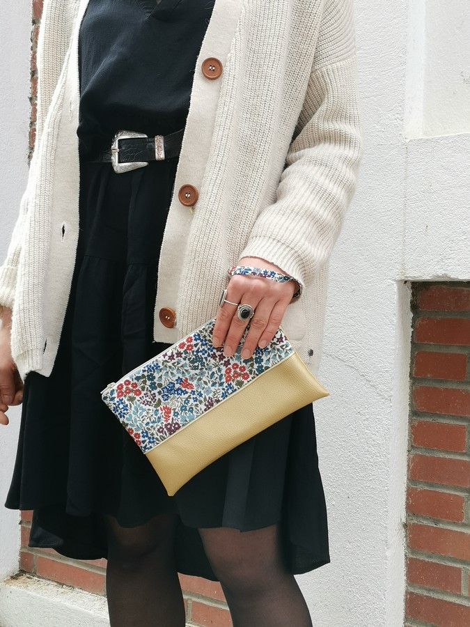 Mademoiselle-pap-et-cie-duo-creatices-snood-pochette-a-main-liberty-sweet-may-forest- (6)