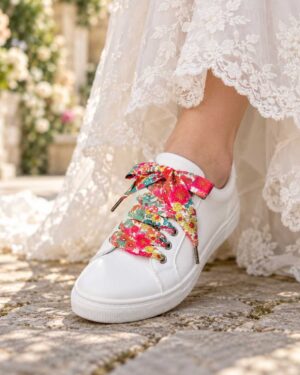 lacets baskets, converses, sneakers, docs mariage made in france en liberty of london margaret annie pink, rouge et vert