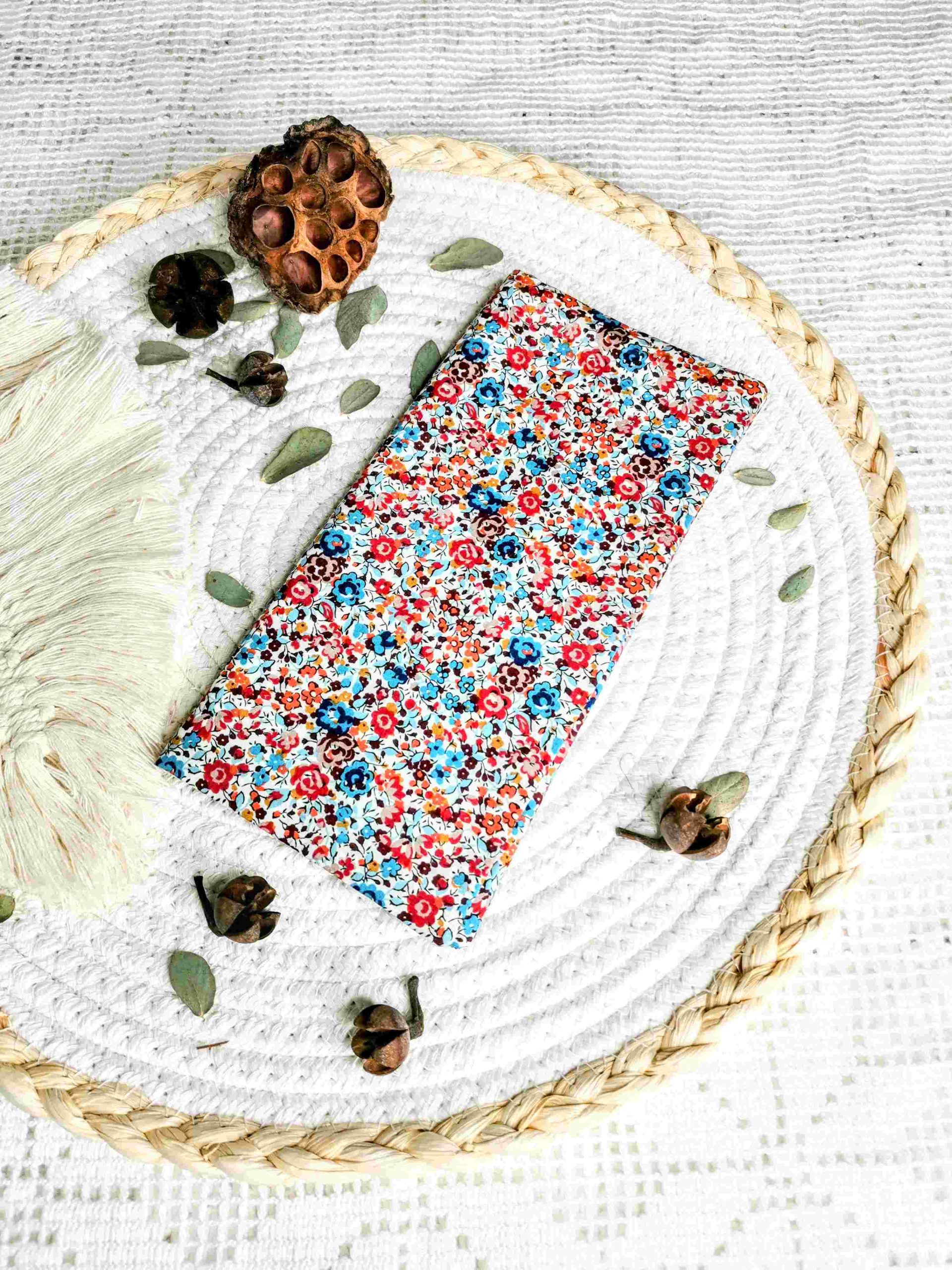 mademoiselle-pap-et-cie-mariage-accessoire-dress-code-headband-a-tordre-femme-enfant-lacet-baskets-converses-barrettes-boucle-oreilles-creoles-made-in-france-Liberty-of-london-