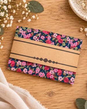 pochette costume homme mariage cérémonie, made in France en Liberty of London nectar rasberry, rose et noir