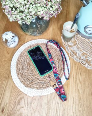lanière téléphone made in France Liberty of London fait main