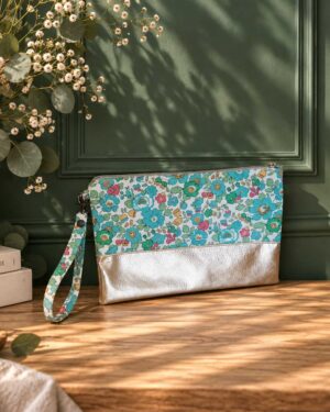 pochette à main mariée, demoiselle d'honneur, invité mariage Liberty betsy wimbledon, rouge et vert mariage, made in France, fabriqué en Occitanie
