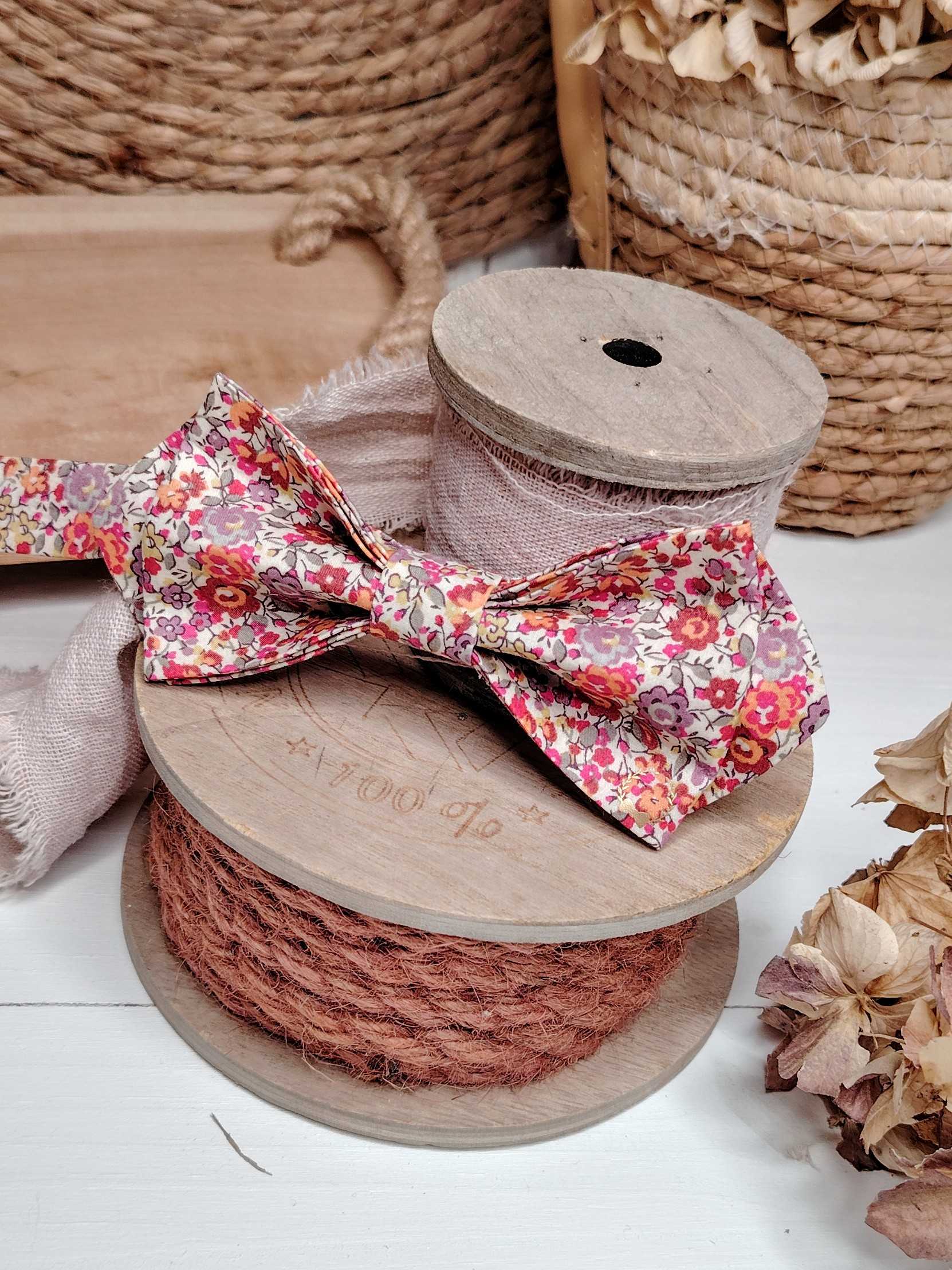 mademoiselle-pap-et-cie-mariage-accessoire-noeud-papillon-pointe-homme-liberty-of-london-emma-and-georgina-terracotta (41)