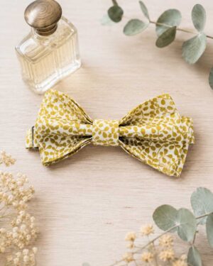 Noeud papillon pour homme Liberty garden trail moutarde, jaune, mariage, made in France, fabriqué en Occitanie