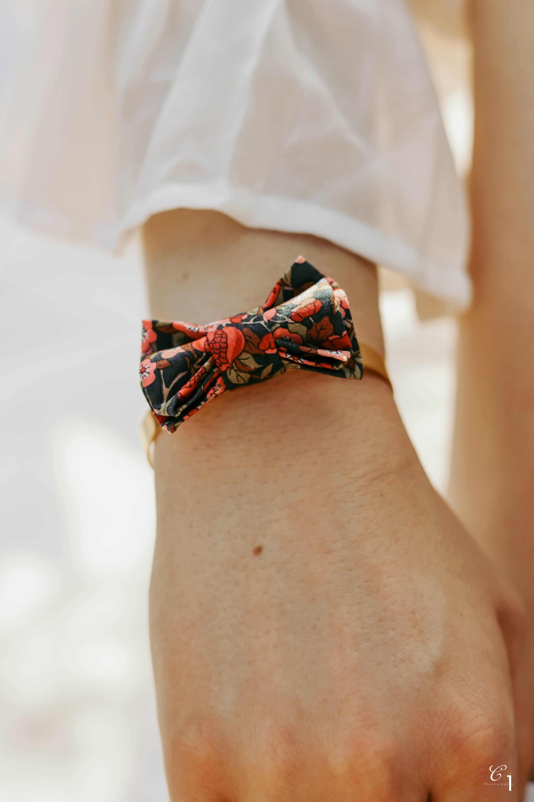 mademoiselle-pap-et-cie-mariage-rock-accessoires femme-mariee-docs-marteens-liberty-nectar-rasberry (23)