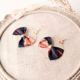 Boucles d&rsquo;oreilles créoles en Liberty Butterfield Poppy Cayenne