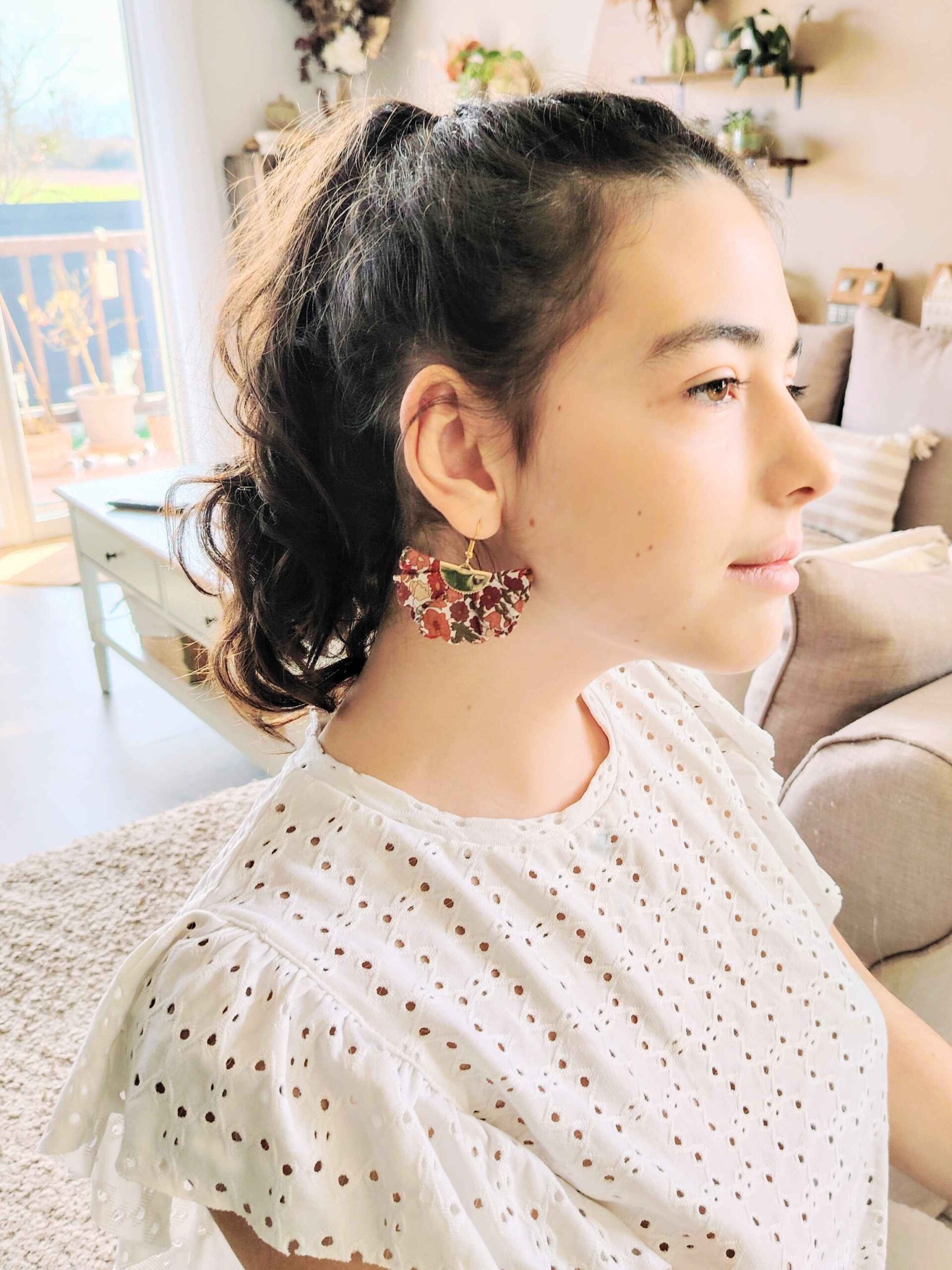 mademoiselle-pap-et-cie-bijoux-mariage-la-mariee-demoiselle-honneur-boucles-oreilles-liberty-of-london-poppy-and-daisy-forest-noisette (26)