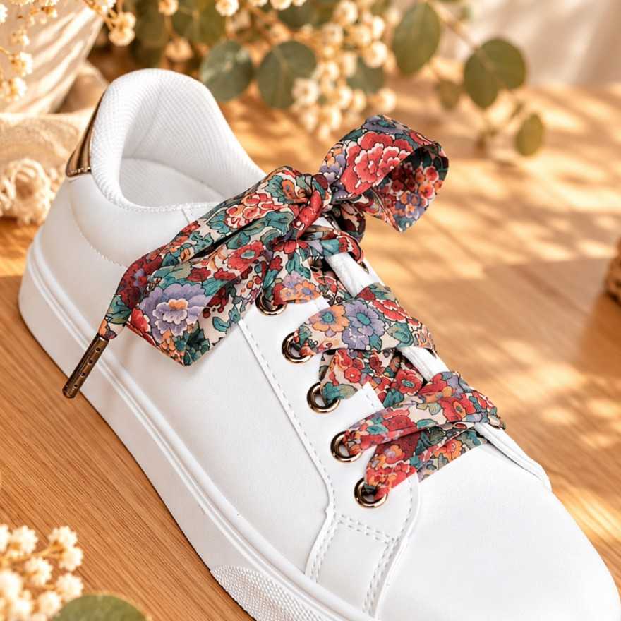Mademoiselle-pap-et-cie-mariage-made-in-france-lacets-sneackers-converses-baskets-liberty-vintage (27)