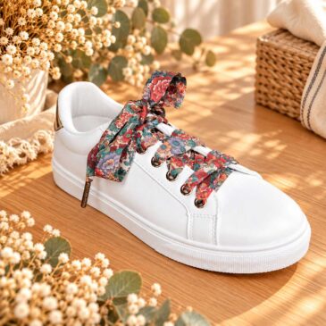 lacets baskets, converses, sneakers, docs mariage made in france en liberty of london vintage bleu et rouge