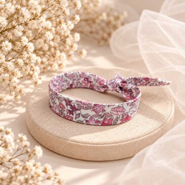 Mademoisellle Pap' et Cie Mariage, bijoux, bracelet femme, mariée, demoiselles d'honneur, invités, bracelet jonc fin à nouer en Liberty of London ava spring rose