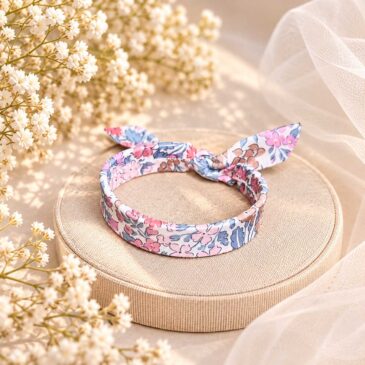 Mademoisellle Pap' et Cie Mariage, bijoux, bracelet femme, mariée, demoiselles d'honneur, invités, bracelet jonc fin à nouer en Liberty of London sweet may pink rose et orangé