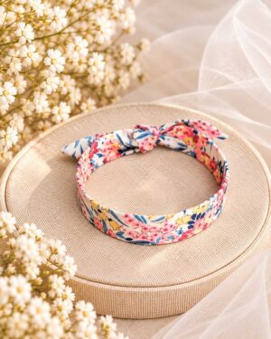 Bracelet jonc à nouer fin Liberty Swirling Petals corail
