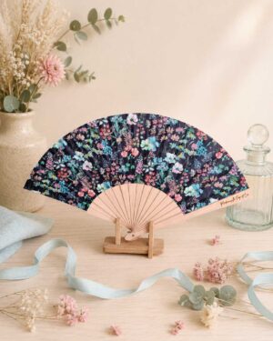 Éventail bois en Liberty purley meadow marine pour mariage, la mariée, demoiselle d'honneurs, invités