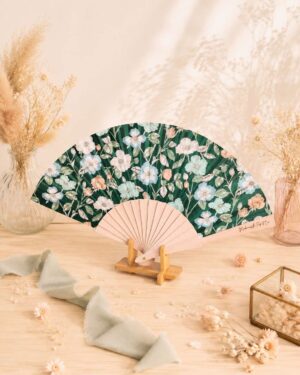 Éventail bois en Liberty wild petal vert émeraude pour mariage, la mariée, demoiselle d'honneurs, invités