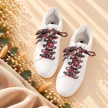 lacets baskets, converses, sneakers, docs mariage made in france en liberty of london petal and daisy marine fruits confits